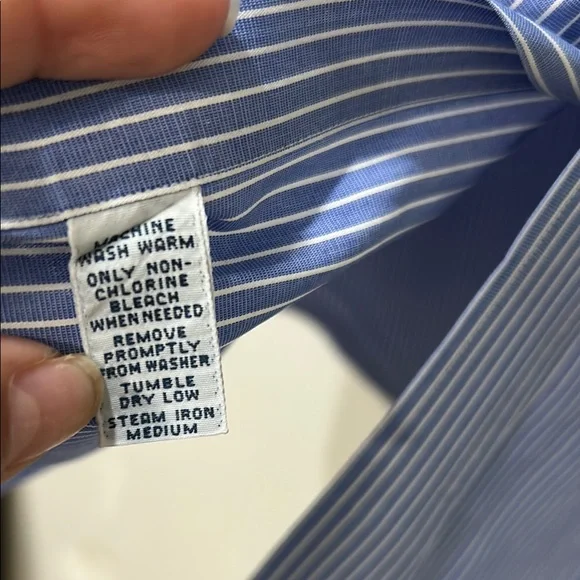 RALPH LAUREN MENS BLUE PINSTRIPE BUTTON DOWN SHIRT YARMOUTH Sz 16 1/2 - Picture 8 of 11